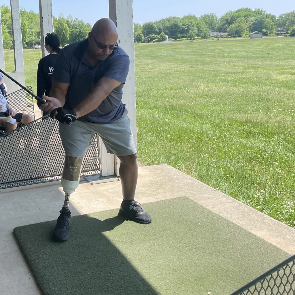 below knee prosthetic leg 